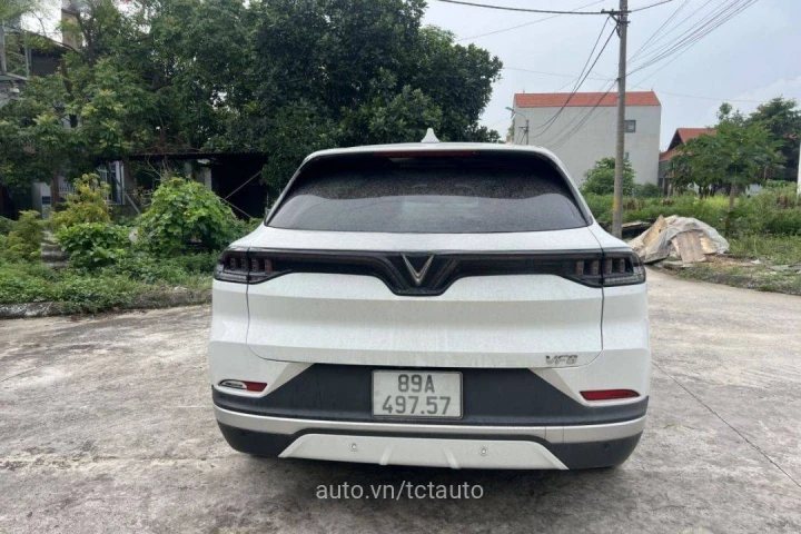 VinFast VF 8 2024