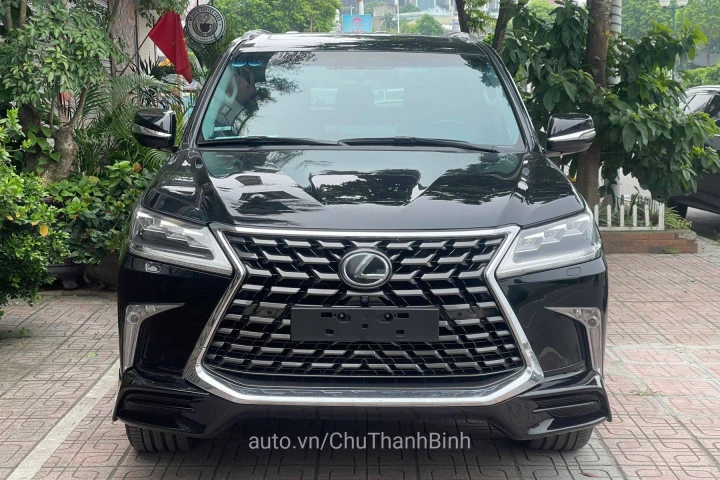 Lexus LX 2018