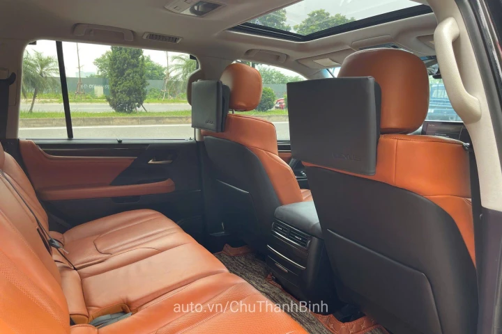 Lexus LX 2018