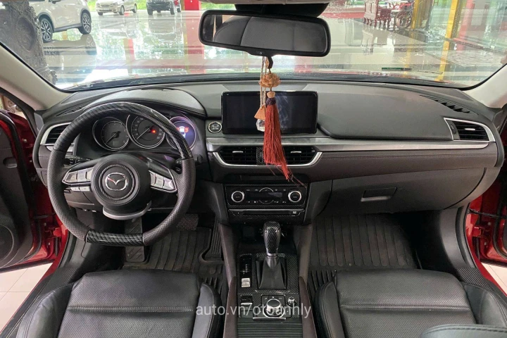 Mazda 6 2.0L Premium 2019