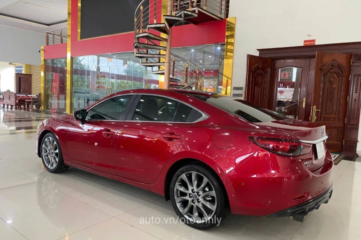 Mazda 6 2.0L Premium 2019