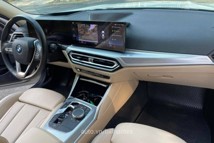 BMW 3 Series 320i Sportline 2023