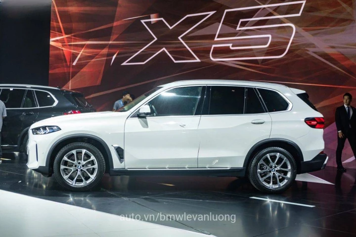 BMW X Series X5 2024