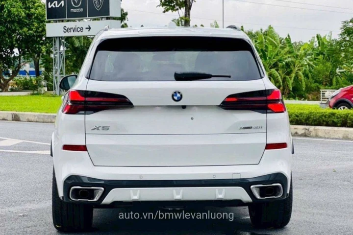 BMW X Series X5 2024