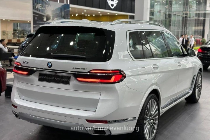 BMW X Series X7 2024