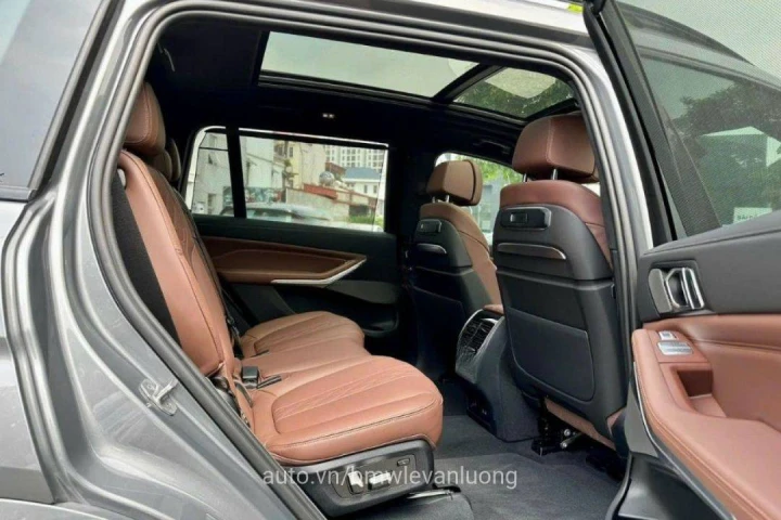 BMW X Series X7 2024