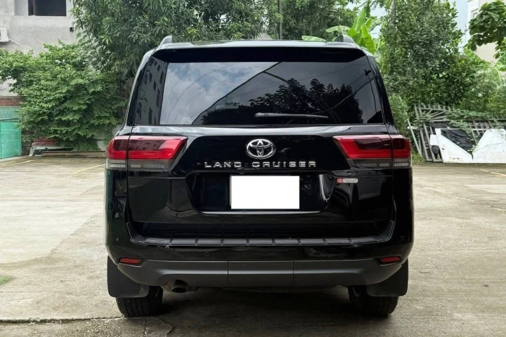 Toyota Land Cruiser 2024