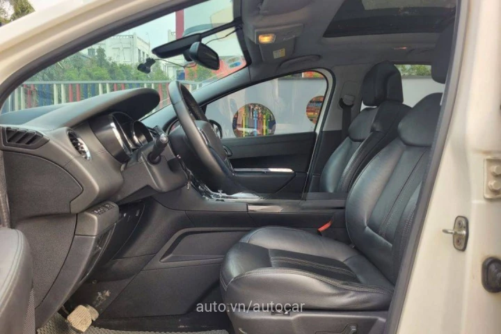 Peugeot 3008 2015