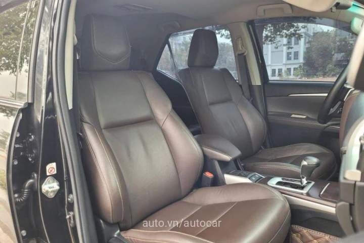 Toyota Fortuner 2.8AT 4x4 2019