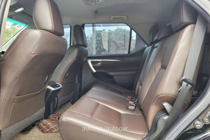 Toyota Fortuner 2.8AT 4x4 2019