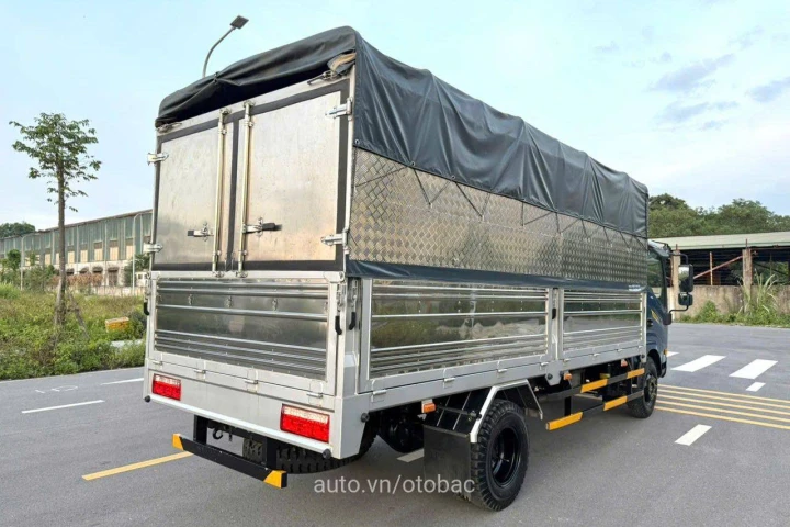 Teraco Xe tải thùng 2024