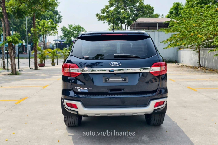 Ford Everest Titanium 2022