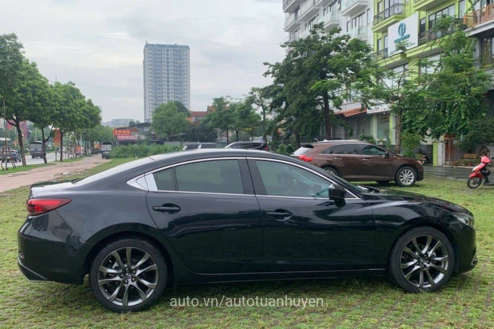 Mazda 6 2.0L Premium 2019
