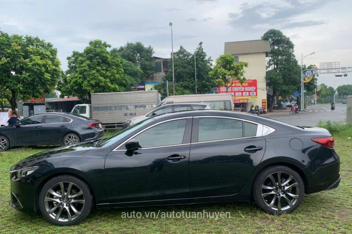 Mazda 6 2.0L Premium 2019