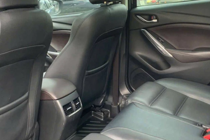 Mazda 6 2.0L Premium 2019