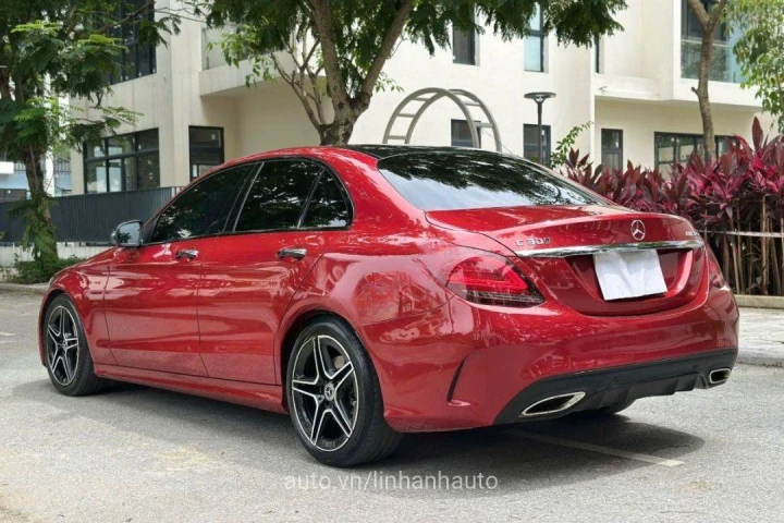 Mercedes-Benz C-Class C300 2019