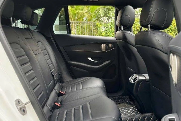 Mercedes-Benz GLC GLC300 2022