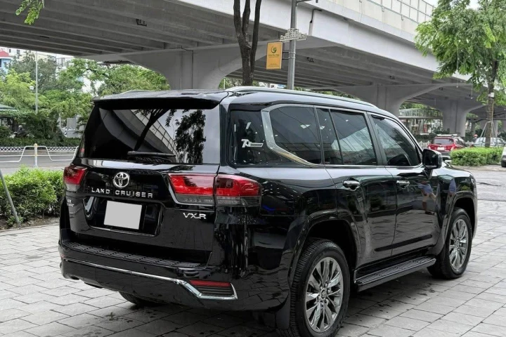 Toyota Land Cruiser 2025