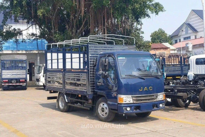 JAC Xe tải ben 2025