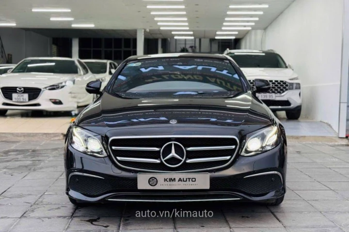 Mercedes-Benz E-Class E200 2019