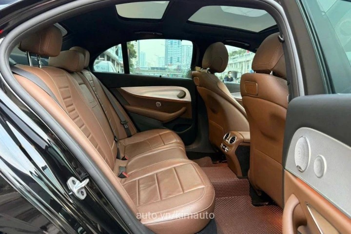 Mercedes-Benz E-Class E200 2019