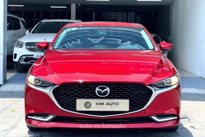 Mazda 3 1.5L Luxury 2024