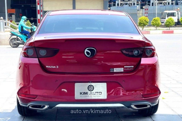 Mazda 3 1.5L Luxury 2024