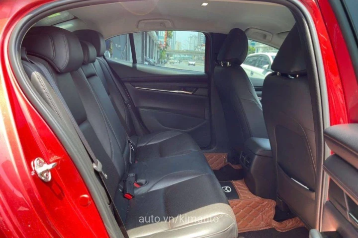 Mazda 3 1.5L Luxury 2024