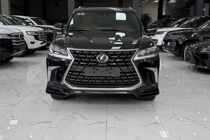 Lexus LX 2020