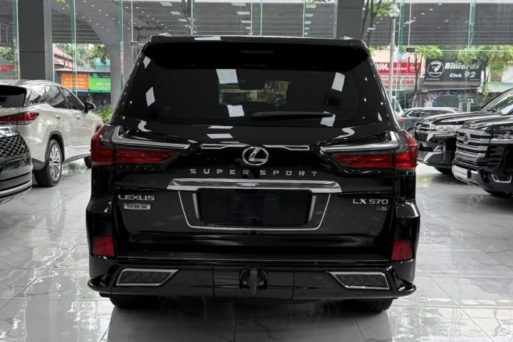 Lexus LX 2020