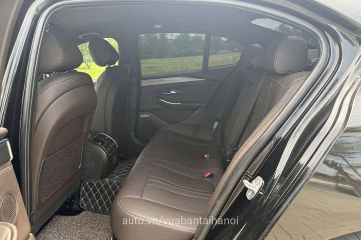 VinFast Lux A2.0 Plus 2021