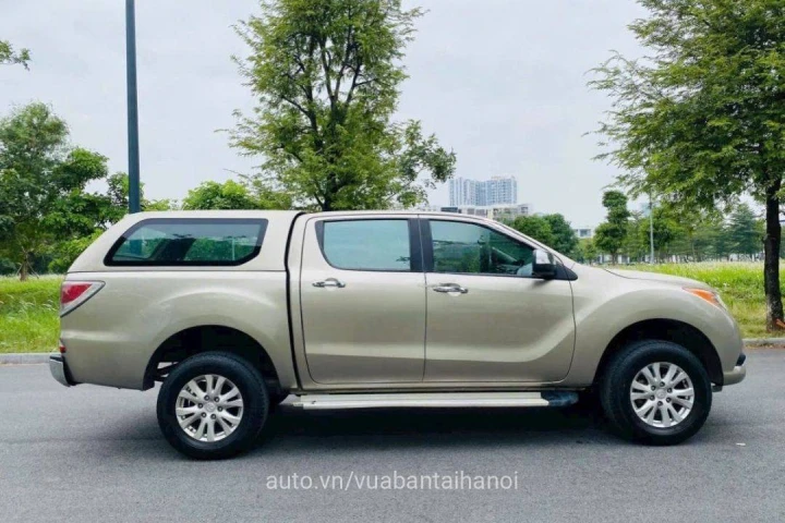 Mazda BT-50 2015