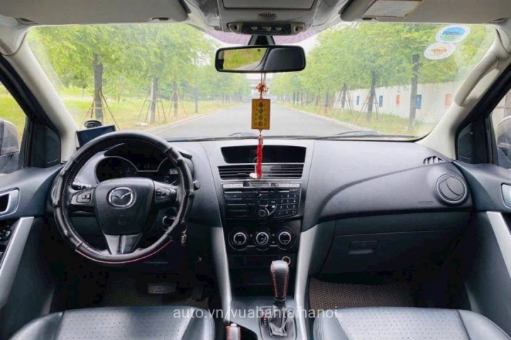 Mazda BT-50 2015
