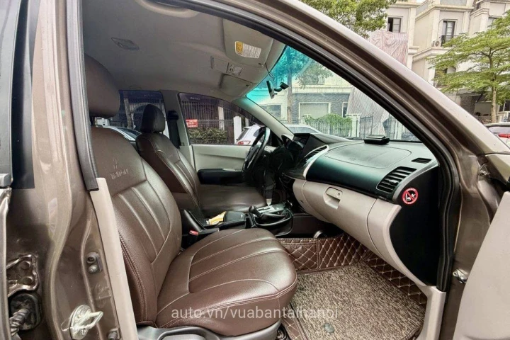 Mitsubishi Triton 4x4 AT 2014