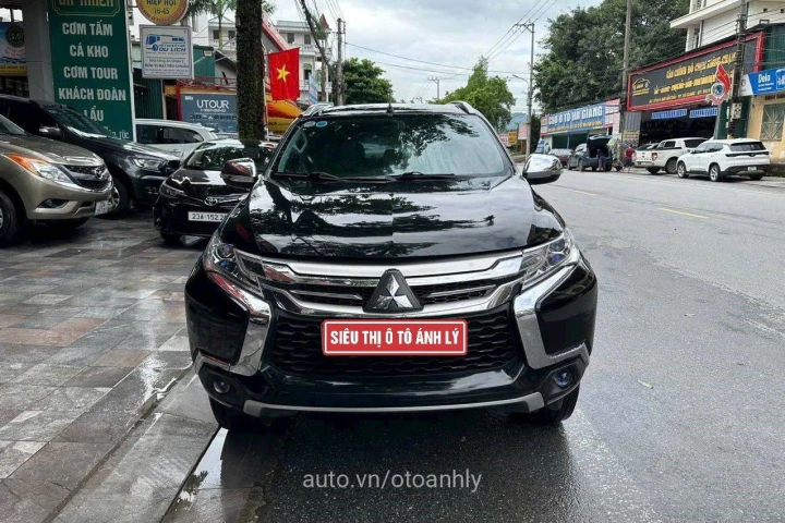 Mitsubishi Pajero 2018