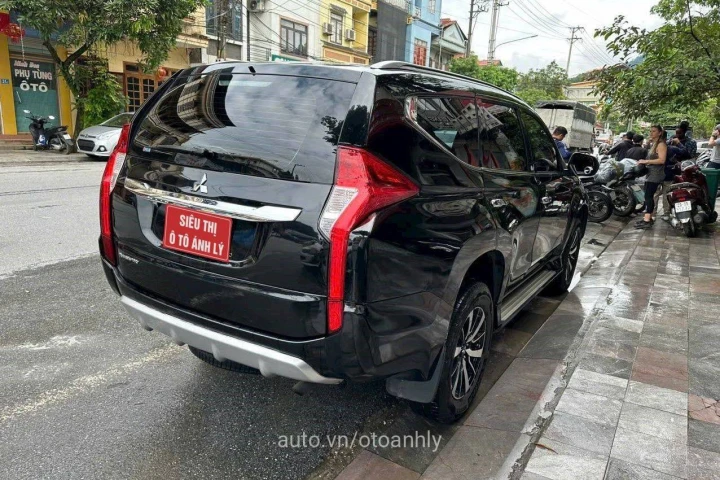 Mitsubishi Pajero 2018
