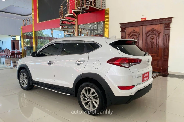 Hyundai Tucson Tiêu chuẩn 2018
