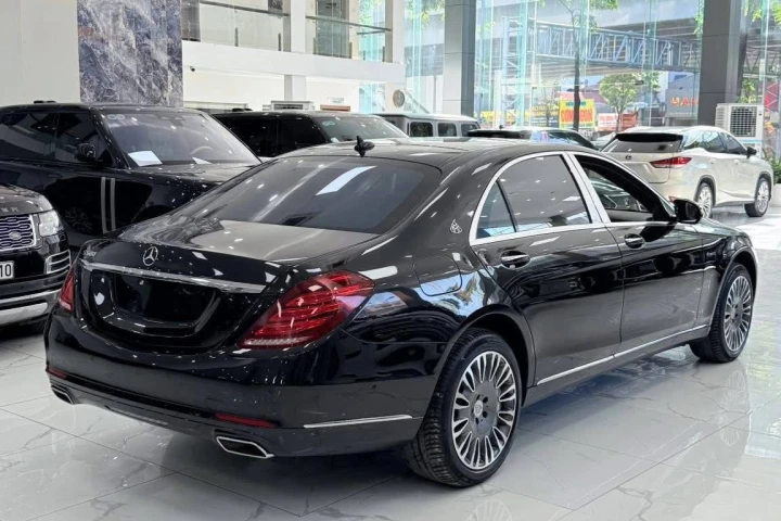 Mercedes-Benz S-Class 2015