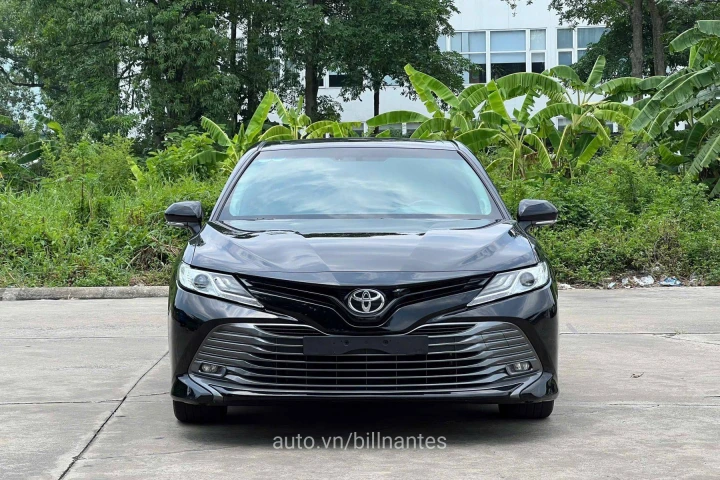 Toyota Camry 2.5Q 2019