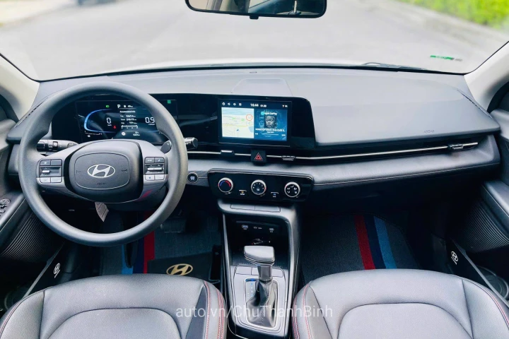 Hyundai Accent 2025