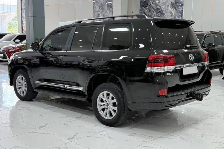 Toyota Land Cruiser 2016