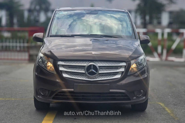 Mercedes-Benz V-Class 2016