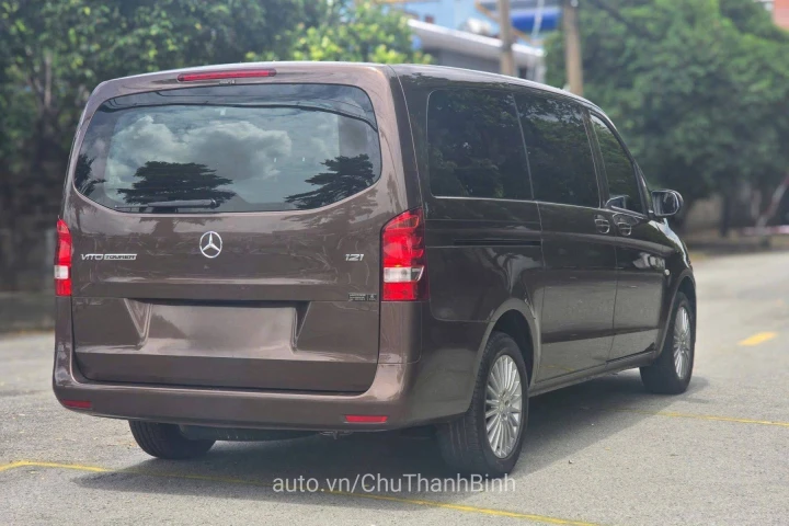 Mercedes-Benz V-Class 2016