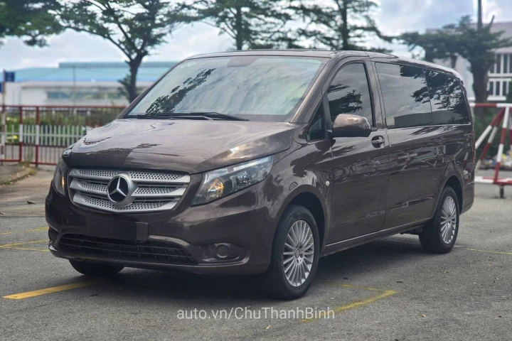 Mercedes-Benz V-Class 2016