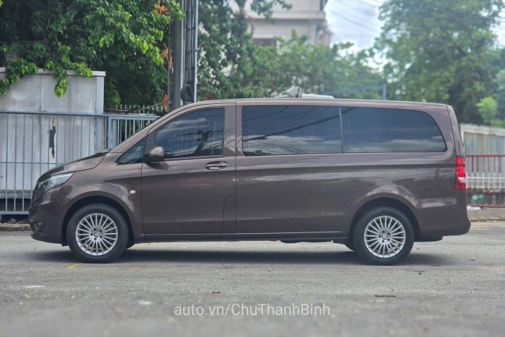 Mercedes-Benz V-Class 2016