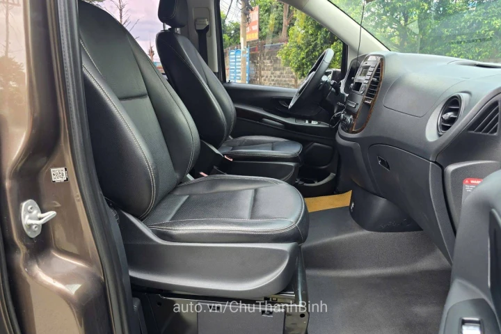 Mercedes-Benz V-Class 2016