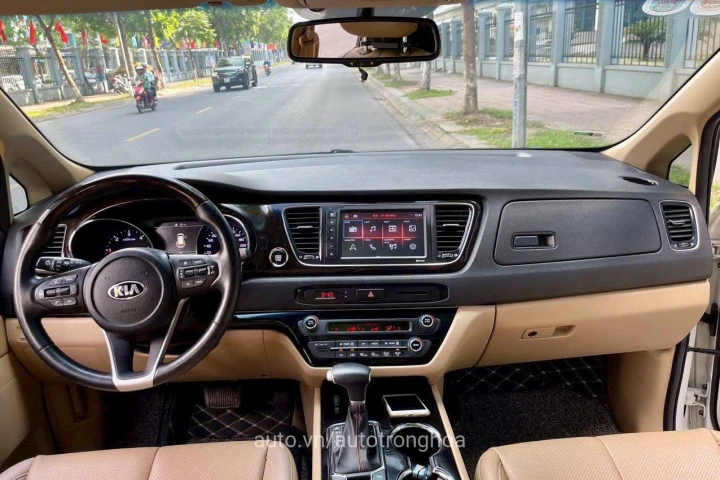 Kia Sedona 2020