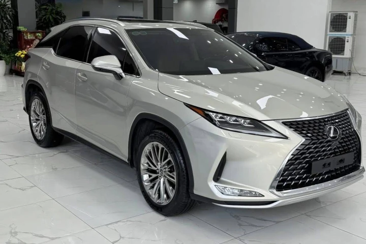 Lexus RX 2020