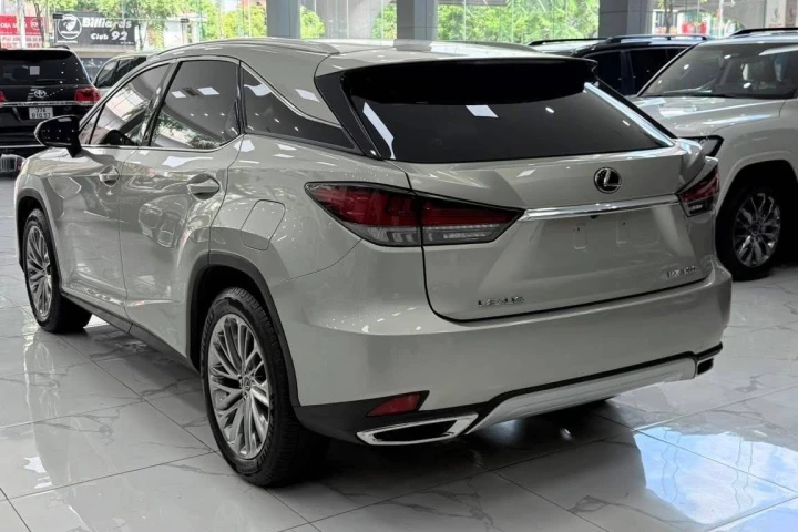 Lexus RX 2020