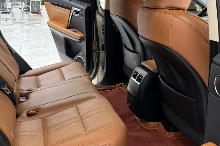 Lexus RX 2020